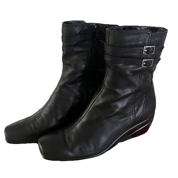 Nine West Black Zip Up Wedge Heel Soft Leather Bootie Women's Size 7 - Picture 1 of 11